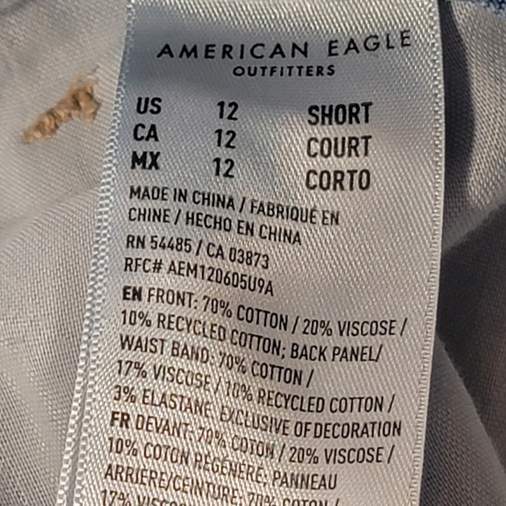 American Eagle Mom Jeans Distressed Ripped Light Wash Denim Women's 12 Short - Picture 5 of 10